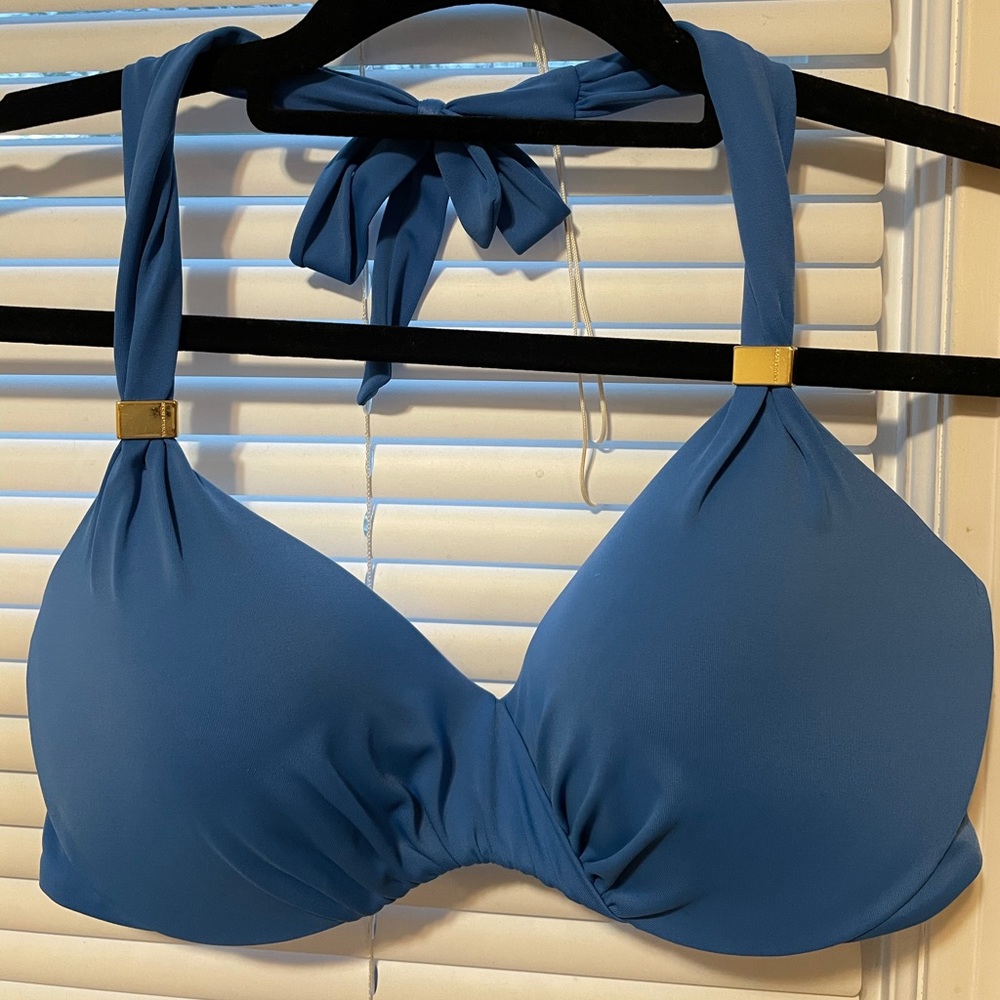 Victoria’s Secret 34D bikini top